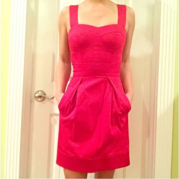 French Connection Red Sweetheart Neckline Dress With Hidden‎ Pockets. Size 2 - Picture 1 of 10